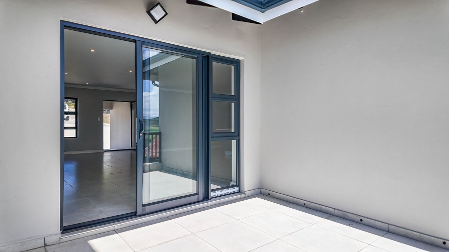 3 Bedroom Property for Sale in Fraaiuitsig Western Cape